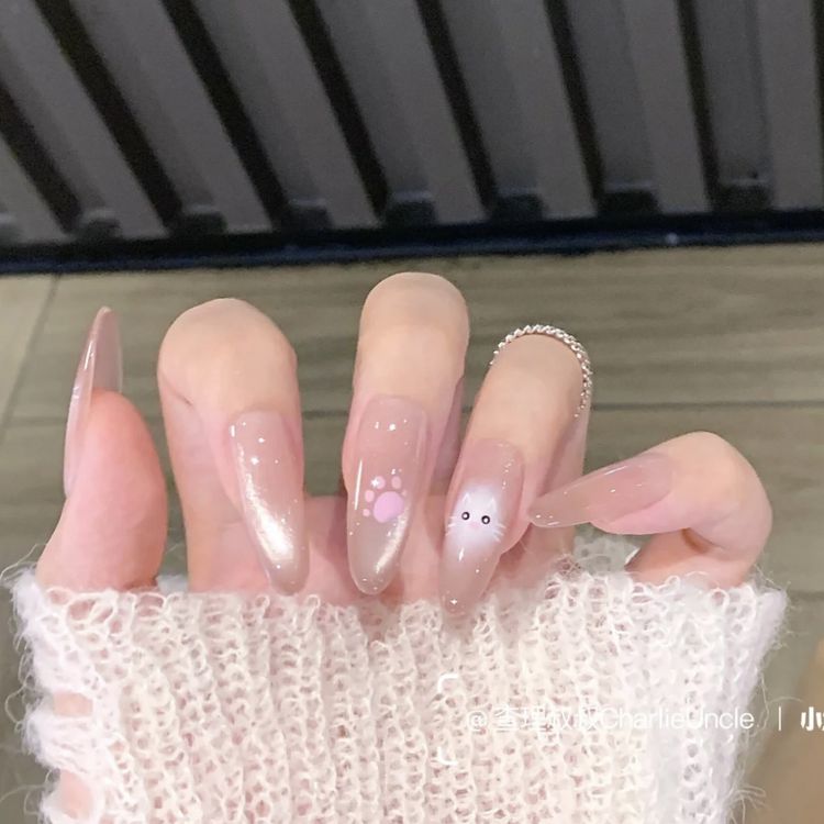 10pcs Handmade Icy Kitty Cat-Eye Long Press-On Nails